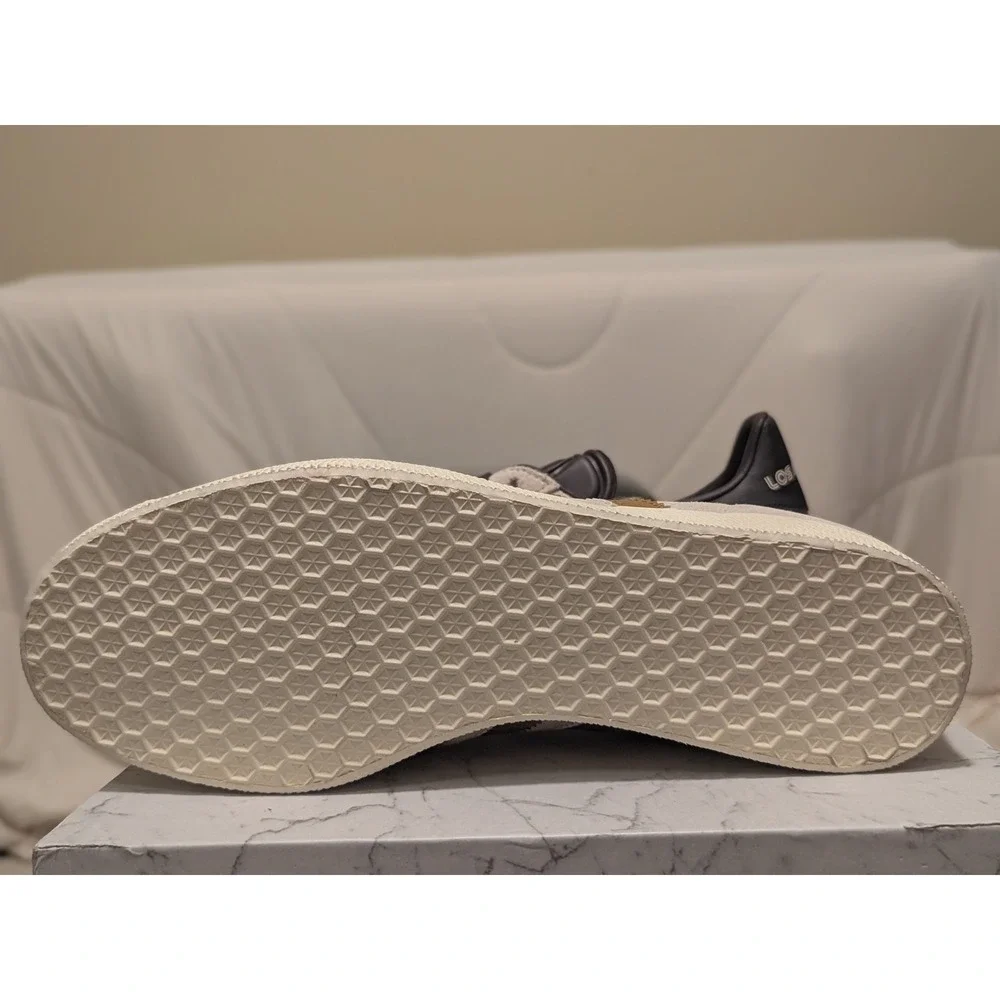 adidas product pair